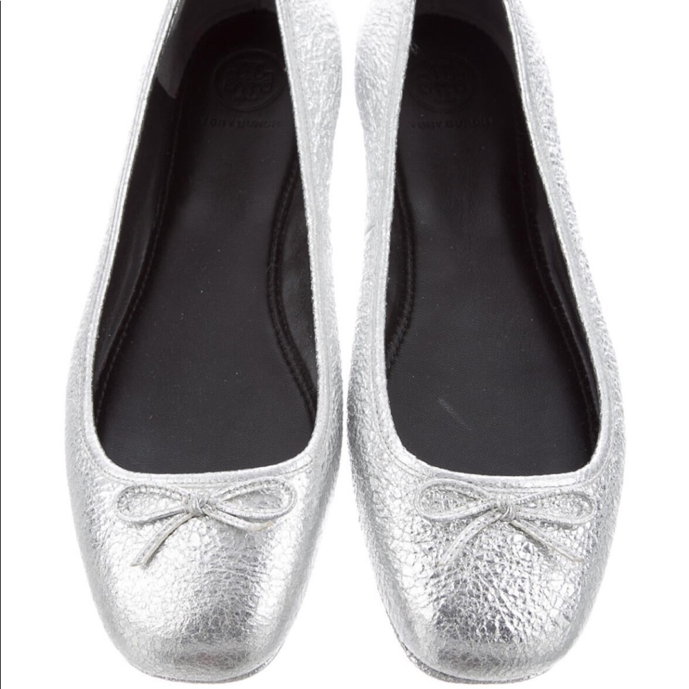 Tory Burch Women’s Laila Leather Silver Ballet Flats Size 8